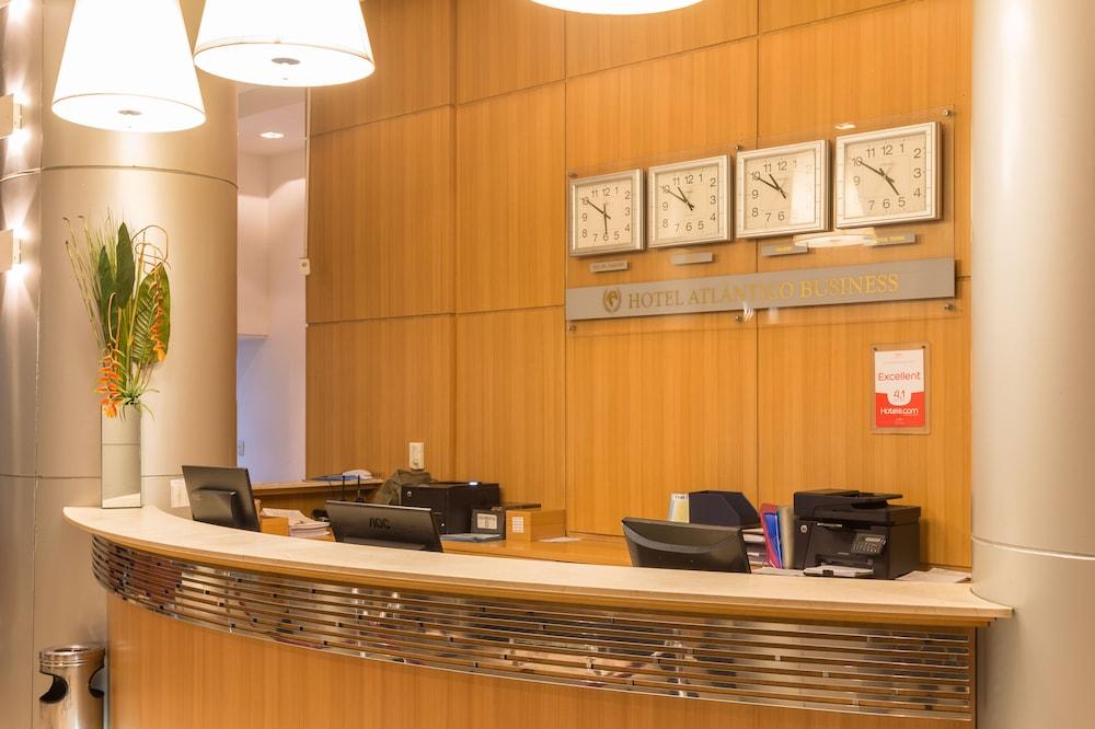 Hotel Atlantico Business Centro ริโอเดจาเนโร ภายนอก รูปภาพ Reception desk